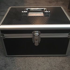 Never been used opi nail kit!