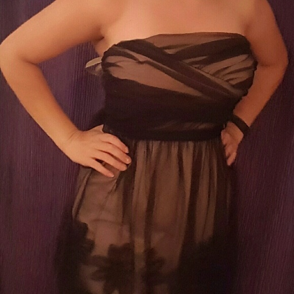 Bandage wrap strapless dress - Picture 2 of 2
