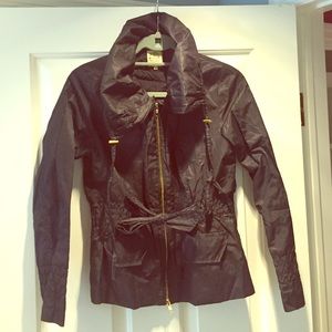 Black rain jacket. Size S/P.