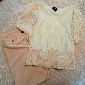 Really pretty top,mint green w/ ivory lace overlay