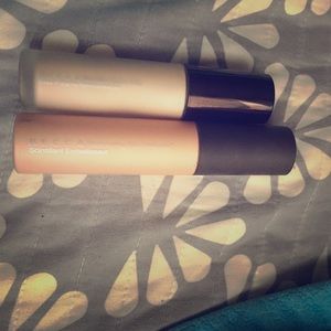 Becca shimmering skin perfector