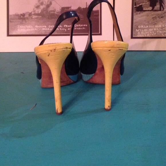 Color block pumps - Picture 4 of 4