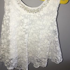 white lace cropped tank w/ sequins and pearls