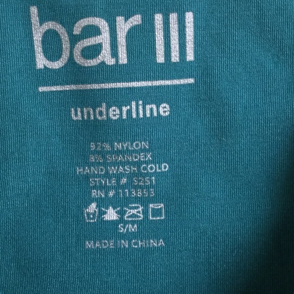 Top - Picture 2 of 4