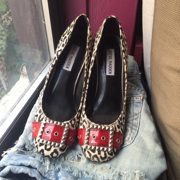 Vintage Steve Madden Pony Hair pumps!!