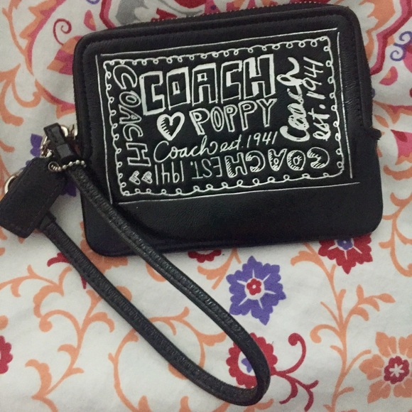 Coach Poppy Wristlet