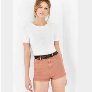 UO Katie Super High Rise Shorts - Taupe