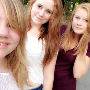 Meet your Posher, Hailey