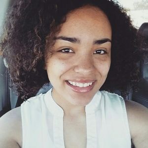 Meet your Posher, Emilie