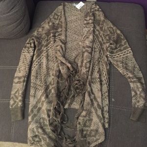 BNWT oversized comfy sweater wrap