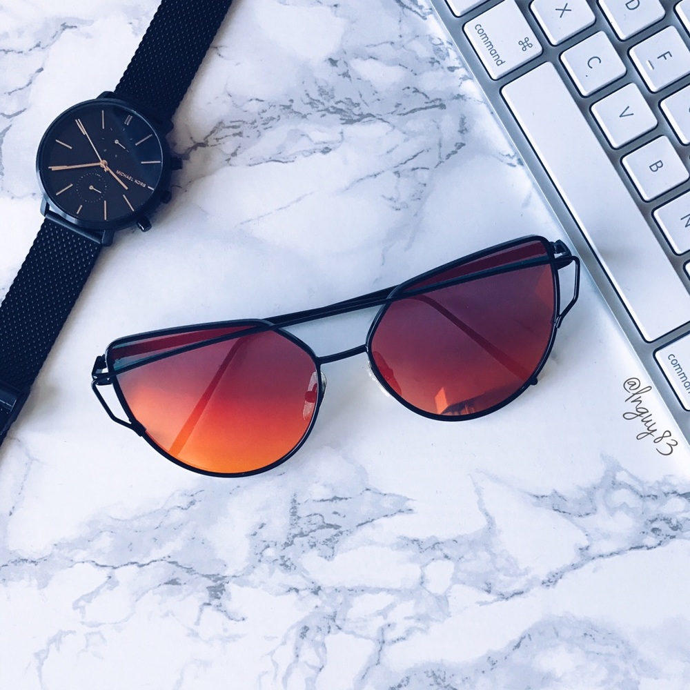 Diablo Red Cat Eye Wired Sunglasses