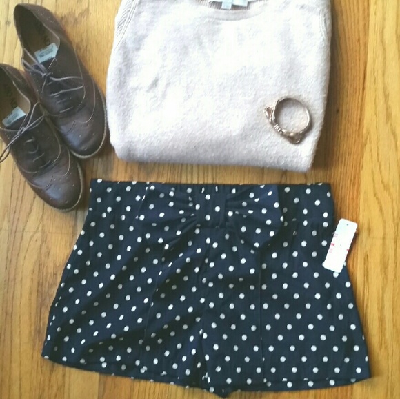 NWT Bow Front Polka Dot Shorts