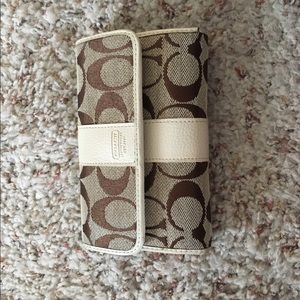 Coach wallet