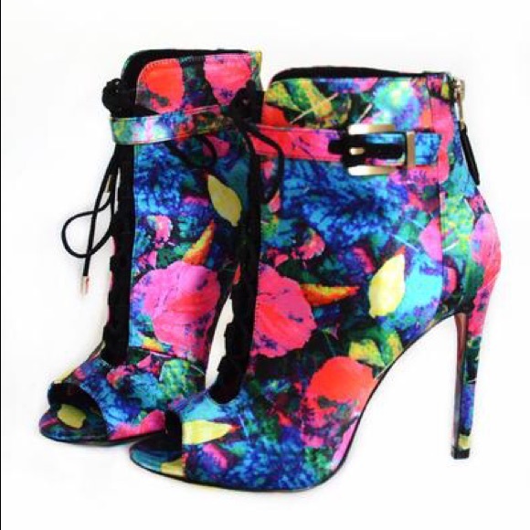Brian Atwood floral Satin peep toe Bootie