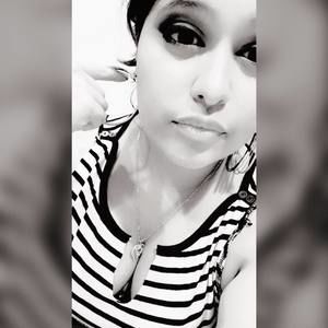 Meet your Posher, Isabel