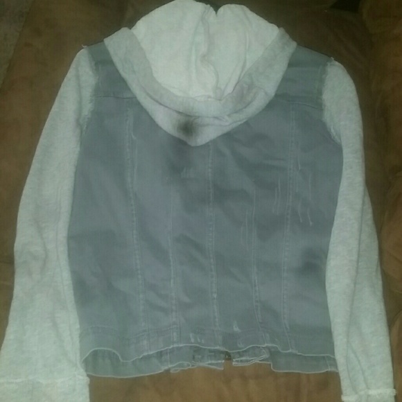 Sold. - Picture 3 of 3