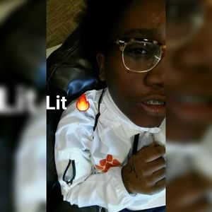 Meet your Posher, Marie