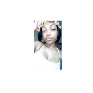 Meet your Posher, Daianya