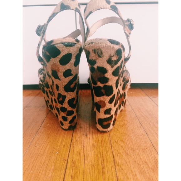 Leopard calf hair wedges