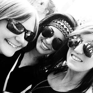 Meet your Posher, Nikole