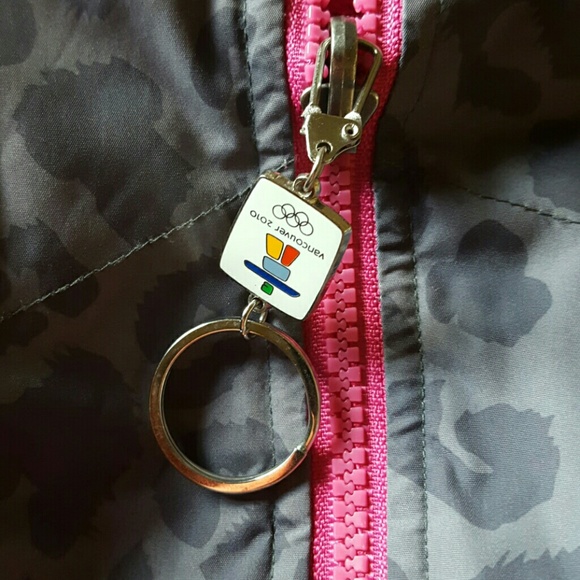 Leopard print jacket lined with faux fur - Picture 3 of 4