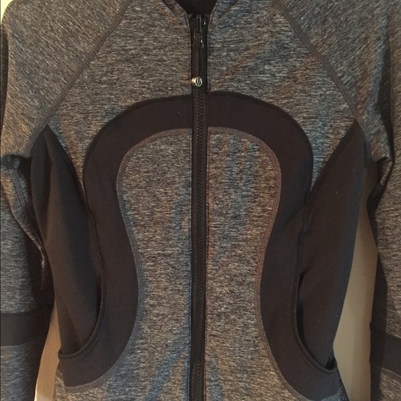 SOLD Lululemon fitted jacket! - Picture 2 of 4