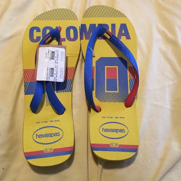 Colombia sandals for men or women!