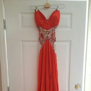 Jasz Couture evening gown