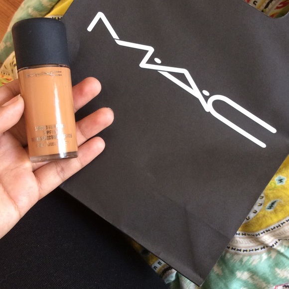 MAC FOUNDATION