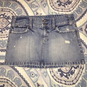 American Eagle size 8 denim mini skirt