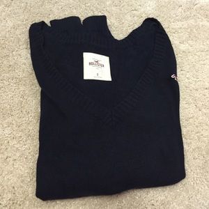 Hollister sweater