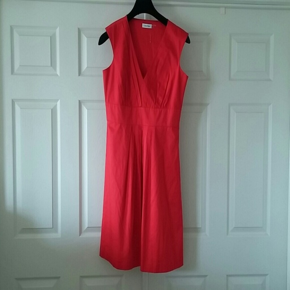 Red cotton v-neck dress by Calvin Klein