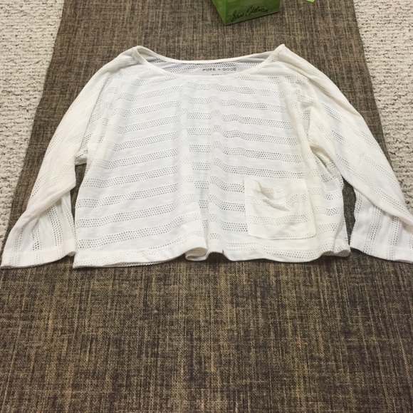 White Anthropologie t shirt
