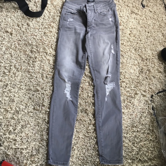 Bebe jeans