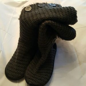 Funky faux fur boots