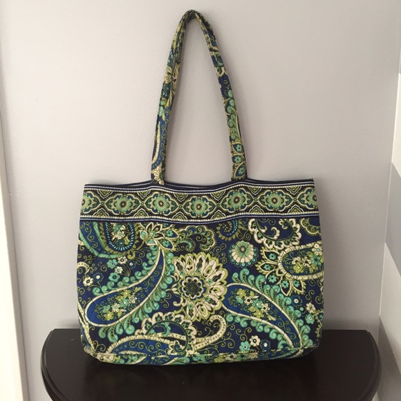 Vera Bradley tote