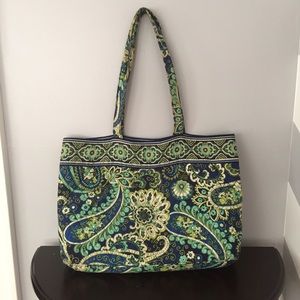 Vera Bradley tote