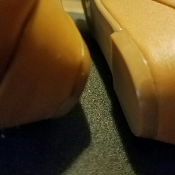 Sandals - Picture 4 of 4