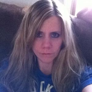 Meet your Posher, Angela simeone