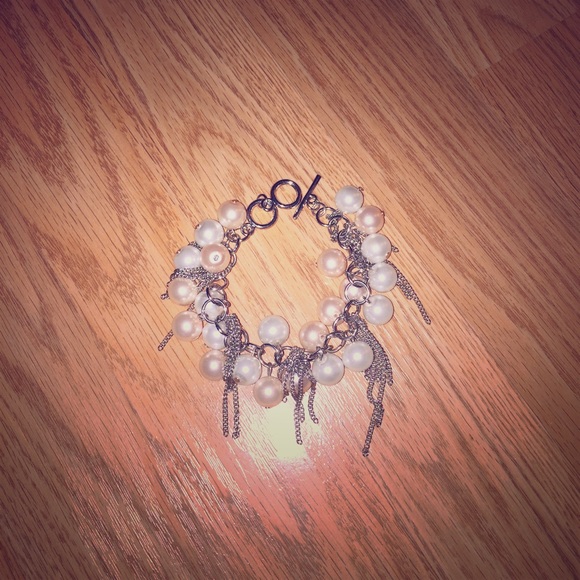 Pink & White Pearl Bracelet