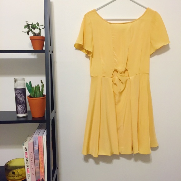 Anthropologie Mellow Yellow Dress - SIZE M