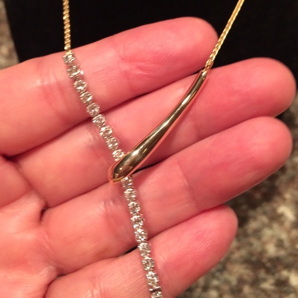 **SOLD**14k DIAMOND NECKLACE - Picture 5 of 6