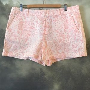 LOFT pink and white linen shorts.