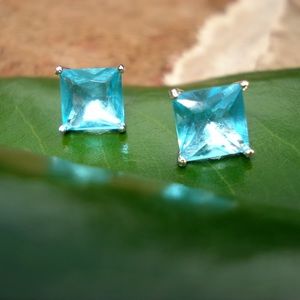 Sterling silver blue Aquamarine stone