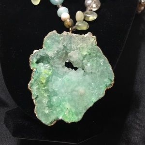 Jewelry - Green genuine stone bead statement necklace -JW-85 Jewelry - Green genuine stone bead statement necklace -JW-85