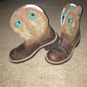 Lariat cowboy boots