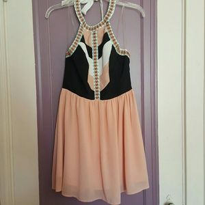 Gianni Bini High-Necked Tie Dress