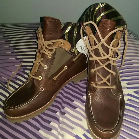 Sperry leather winter boot