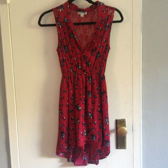 Roxy Maroon Lace-back Floral Dress