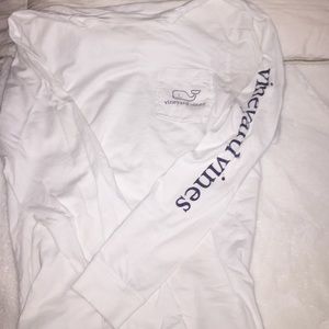 Vineyard Vines White longsleeve!